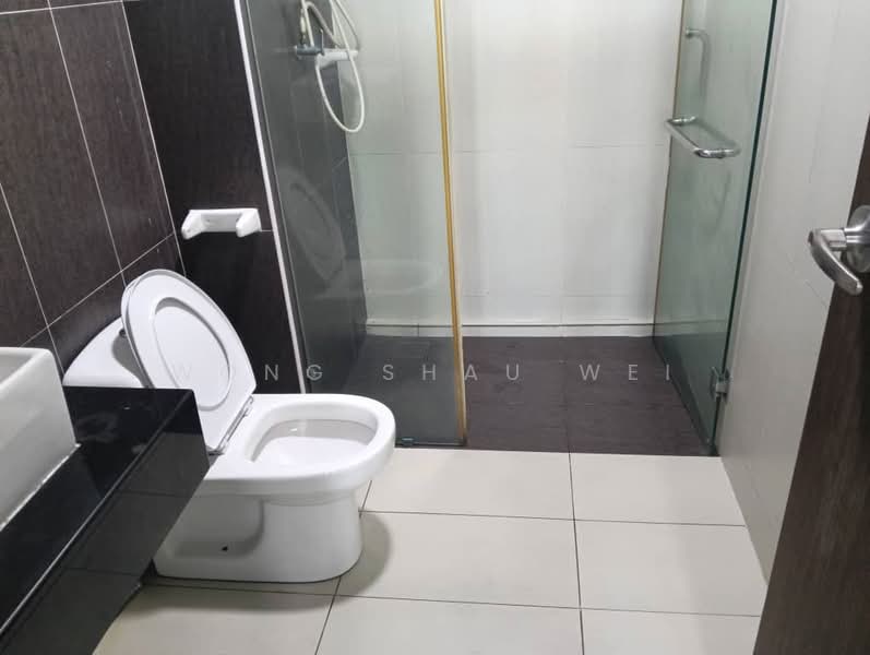 Kediaman Servis untuk Disewa di D'Secret Garden (Pangsapuri Kempas Indah) - Wong Shau Wei - Bathroom - PropertyGuru.com.my