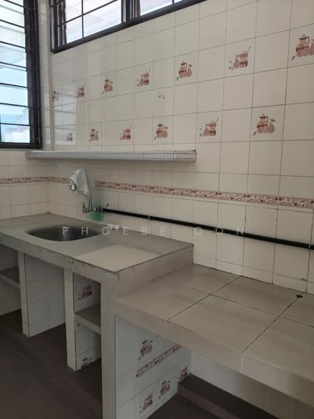 Flat for Sale at Taman Panchor - Phoebe Oon - Kitchen - PropertyGuru.com.my