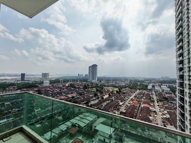 Service Residence for Rent at D'carlton (Residensi Seri Mega) - Hui Hui . - PropertyGuru.com.my