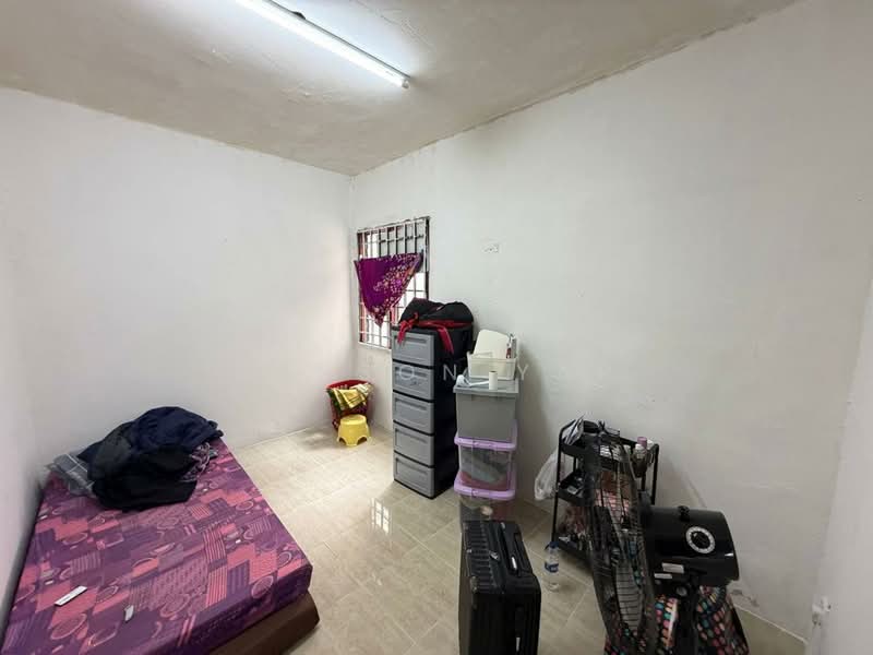 Rumah Flat untuk Dijual di Flat Tasek 64 - Winson Yap - Bedroom - PropertyGuru.com.my