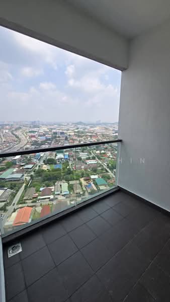 Kediaman Servis untuk Disewa di Silk Sky - Cayden Chin - Balcony - PropertyGuru.com.my