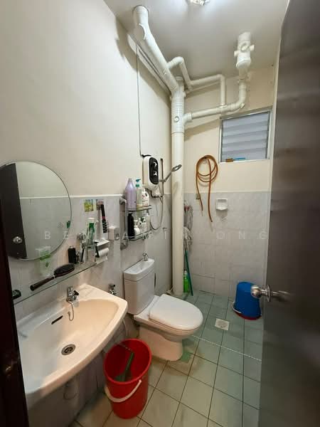 Apartment for Sale at Sri Akasia - Benjamin Ong - Bathroom - PropertyGuru.com.my