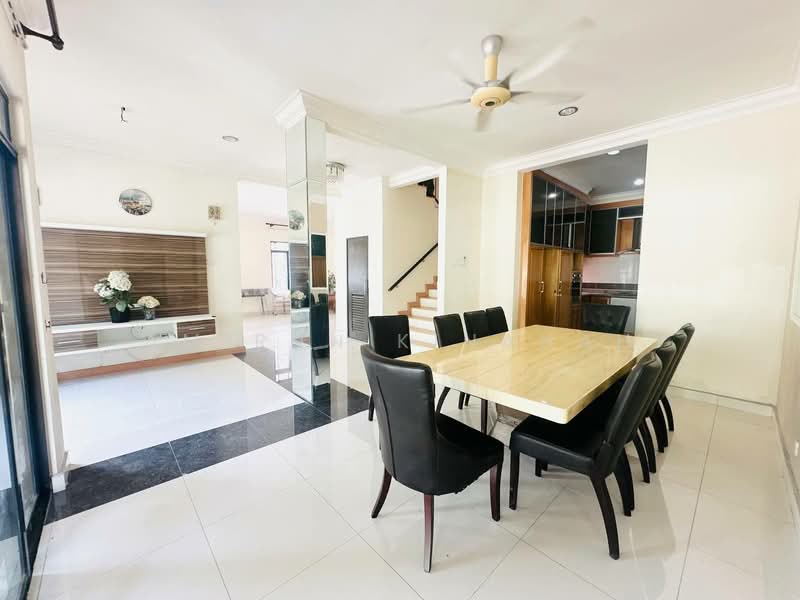 Rumah Berkembar untuk Dijual di Puncak Bangi (Bandar Baru Bangi) - Amirun Kinanah - Dining Room - PropertyGuru.com.my