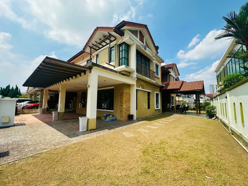 Rumah Berkembar untuk Dijual di Puncak Bangi (Bandar Baru Bangi) - Amirun Kinanah - Exterior - PropertyGuru.com.my