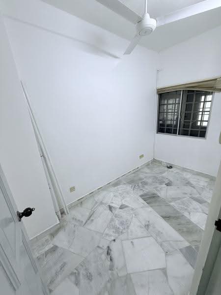 Rumah Teres 2-Tingkat untuk Disewa di Taman Universiti Indah (Seri Kembangan) - Jennifer Lai - Interior - PropertyGuru.com.my