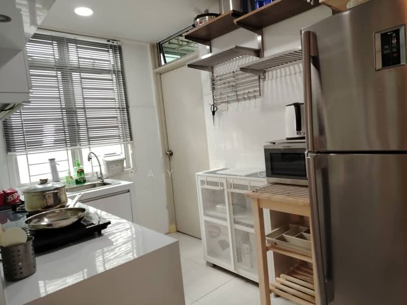 Service Residence for Sale at Tebrau City Residences - Ray Tung - Kitchen - PropertyGuru.com.my