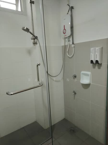 Service Residence for Sale at Tebrau City Residences - Ray Tung - Bathroom - PropertyGuru.com.my