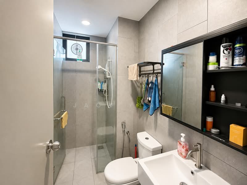 Service Residence for Sale at M Vertica - JACK YING - Bathroom - PropertyGuru.com.my