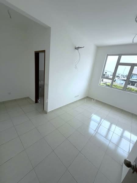 2-storey Terraced House for Sale in Setia Eco Gardens (Gelang Patah) - Karl Lim - Interior - PropertyGuru.com.my
