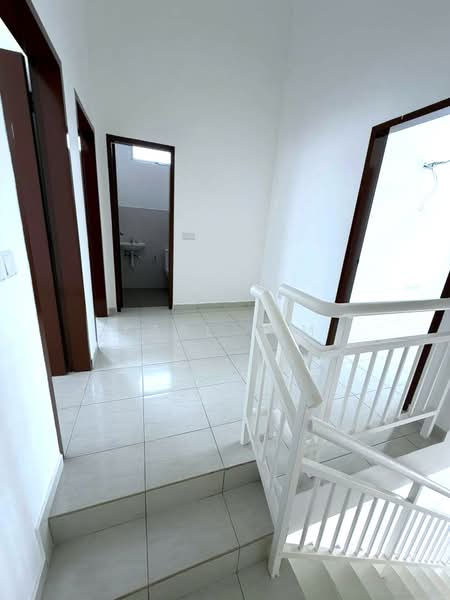 2-storey Terraced House for Sale in Setia Eco Gardens (Gelang Patah) - Karl Lim - Corridor - PropertyGuru.com.my