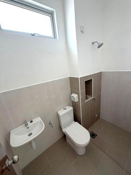 2-storey Terraced House for Sale in Setia Eco Gardens (Gelang Patah) - Karl Lim - Bathroom - PropertyGuru.com.my