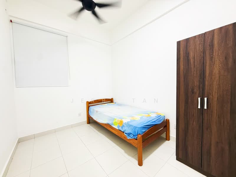 Kondominium untuk Disewa di ForestVille - Jerry Tan - Bedroom - PropertyGuru.com.my