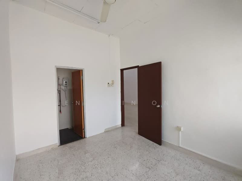 Terraced House for Rent in Taman Pelangi (Johor Bahru) - Benjamin Ong - Interior - PropertyGuru.com.my