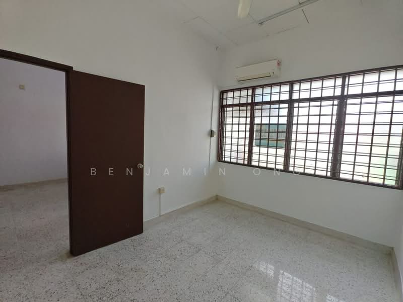 Terraced House for Rent in Taman Pelangi (Johor Bahru) - Benjamin Ong - PropertyGuru.com.my
