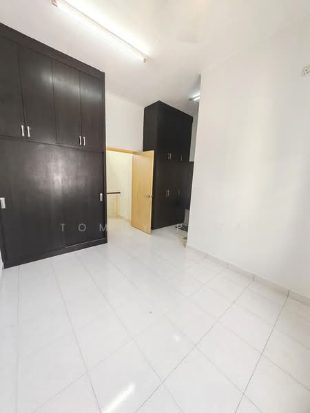 1.5-storey Terraced House for Rent in Taman Setia Indah (Tebrau) - Tommy Phua - Interior - PropertyGuru.com.my