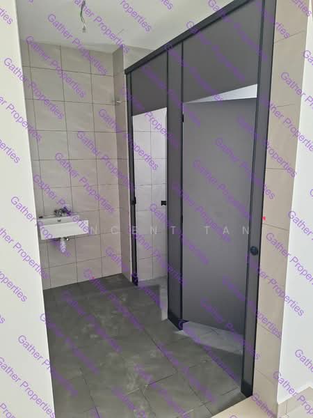 Detached Factory for Sale in Nilai (Negeri Sembilan) - Vincent Tan - Bathroom - PropertyGuru.com.my