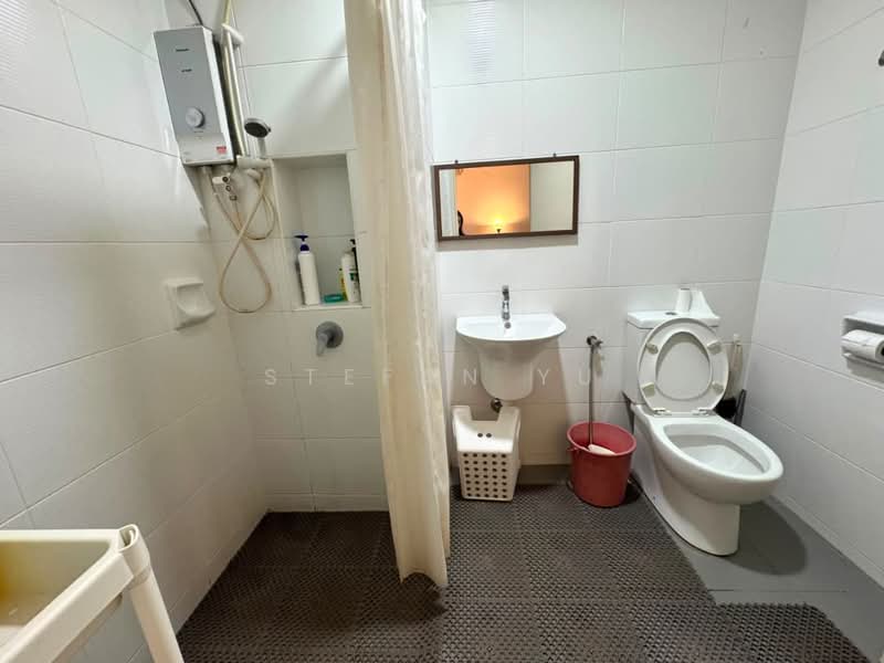 2-storey Terraced House for Sale in Johor Bahru (Johor) - Stefan Yu - Bathroom - PropertyGuru.com.my