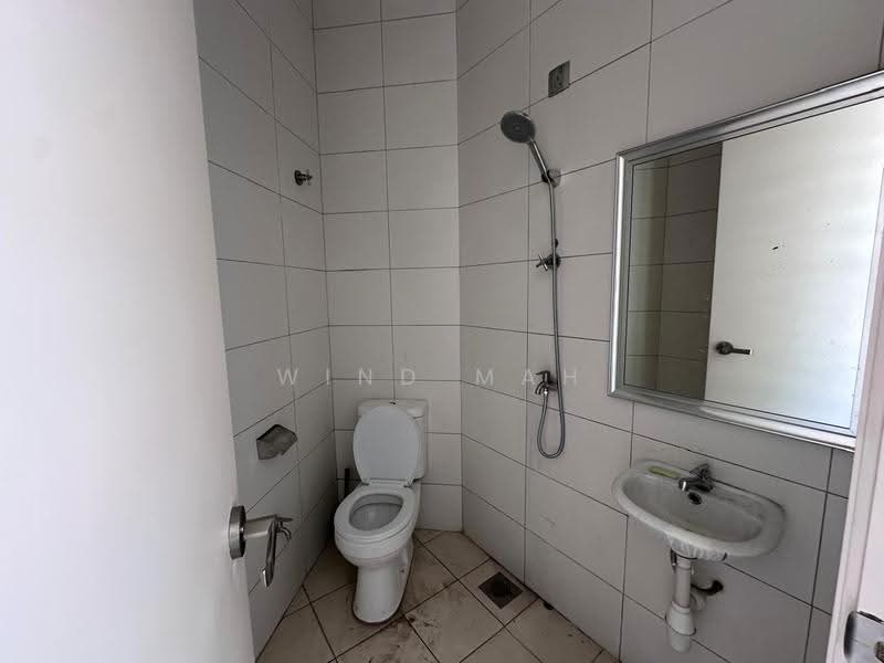 Bungalow House for Rent in Petaling Jaya (Selangor) - Wind Mah - Bathroom - PropertyGuru.com.my