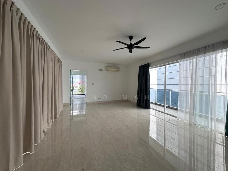 Bungalow House for Rent in Petaling Jaya (Selangor) - Wind Mah - Living Room - PropertyGuru.com.my
