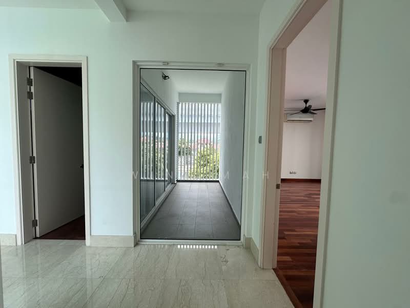Bungalow House for Rent in Petaling Jaya (Selangor) - Wind Mah - Corridor - PropertyGuru.com.my