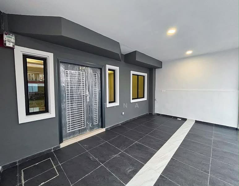 Rumah Teres 2-Tingkat untuk Dijual di Taman Anggerik (Johor Bahru) - Christina Ang - Exterior - PropertyGuru.com.my