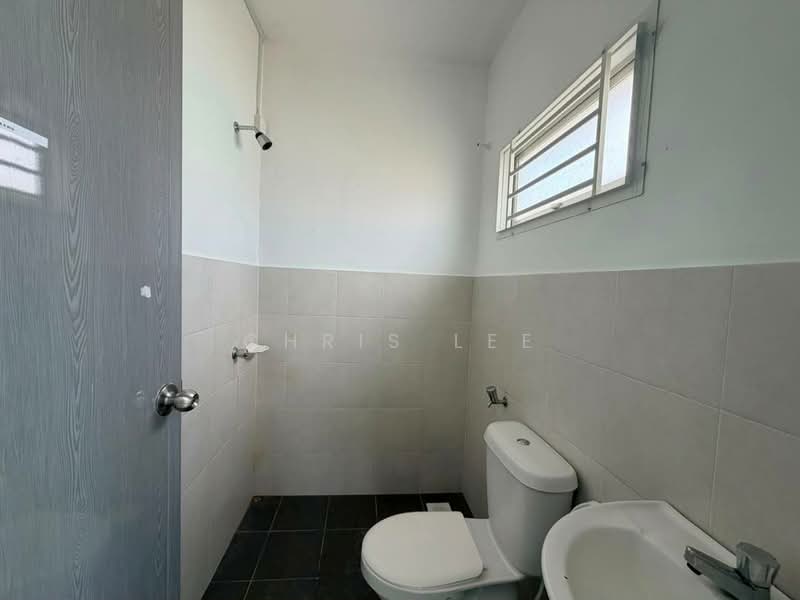 2-storey Terraced House for Sale in Pontian (Johor) - Chris Lee - Bathroom - PropertyGuru.com.my