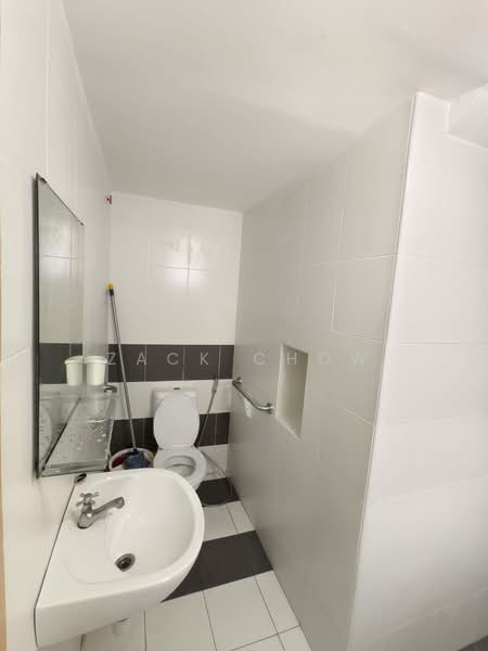Rumah Teres 2-Tingkat untuk Dijual di Setia Tropika (Johor Bahru) - Zack Chow - Bathroom - PropertyGuru.com.my