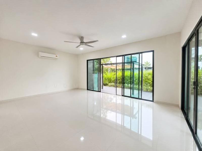 Semi-Detached House for Sale in Cyberjaya (Selangor) - Luqman Ramli - Living Room - PropertyGuru.com.my