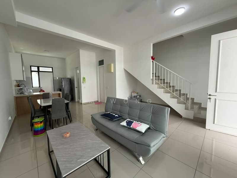 Terraced House for Rent in Kota Masai (Pasir Gudang) - Ym Wong - Living Room - PropertyGuru.com.my