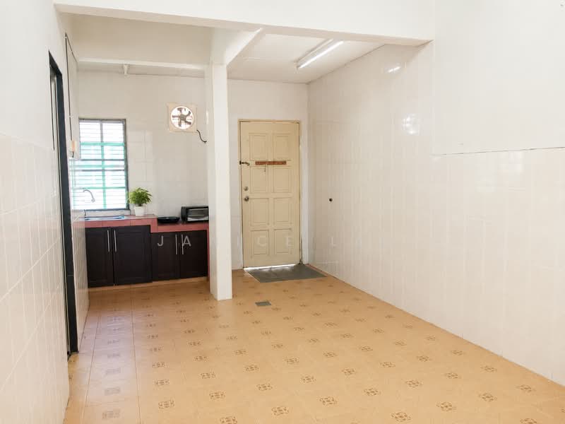 2-storey Terraced House for Sale in Bandar Mahkota Cheras (Cheras) - Janice Lau - Kitchen - PropertyGuru.com.my