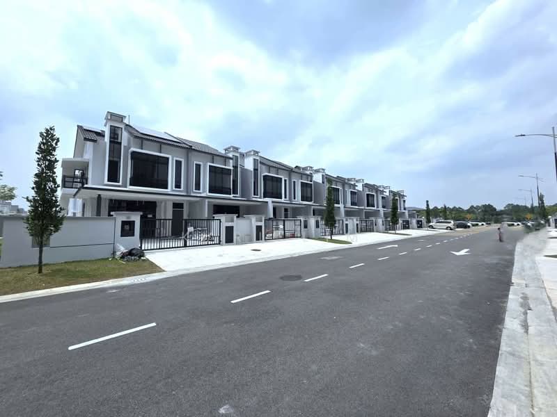 2-storey Terraced House for Sale in Setia Eco Cascadia (Tebrau) - Karl Lim - Exterior - PropertyGuru.com.my