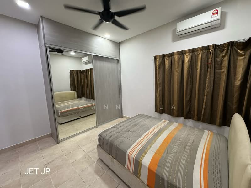 Semi-Detached House for Sale in Bandar Botanic (Klang) - Joanne Pua - Bedroom - PropertyGuru.com.my