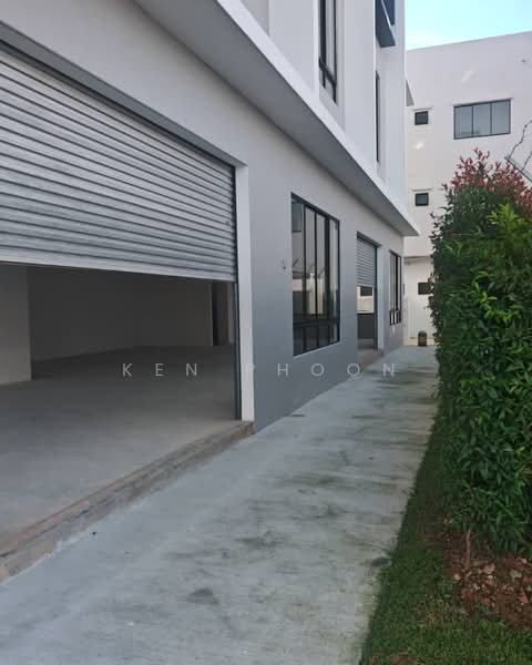 Kedai untuk Disewa di Austin Crest (Johor Bahru) - Ken Phoon - Exterior - PropertyGuru.com.my