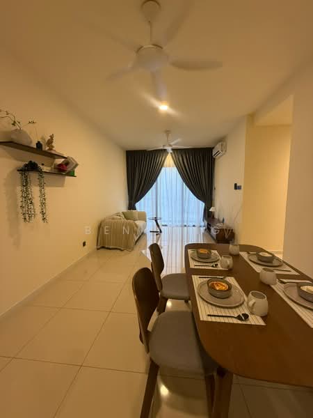 Kediaman Servis untuk Disewa di The Era @ Duta North - Ben Ling - Living Room - PropertyGuru.com.my