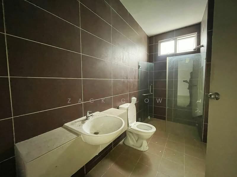 Rumah Teres 2-Tingkat untuk Dijual di Kempas Utama (Tebrau) - Zack Chow - Bathroom - PropertyGuru.com.my