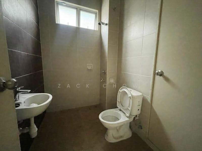 Rumah Teres 2-Tingkat untuk Dijual di Kempas Utama (Tebrau) - Zack Chow - Bathroom - PropertyGuru.com.my