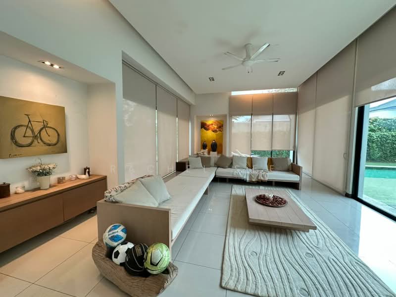 Bungalow House untuk Disewa di Leisure Farm (Gelang Patah) - Rachel See - Living Room - PropertyGuru.com.my