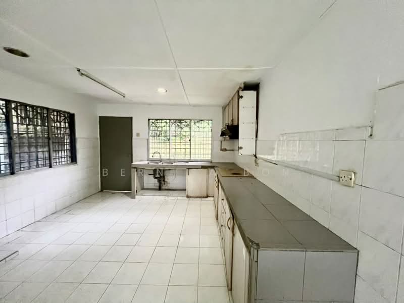 2-storey Terraced House for Sale in Kuala Lumpur (Kuala Lumpur) - Bernisa Bon - Kitchen - PropertyGuru.com.my