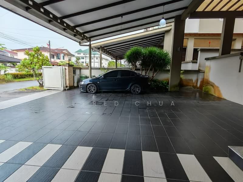 Rumah Berkembar untuk Dijual di Stampin (Kuching) - Alfred Chua - Exterior - PropertyGuru.com.my