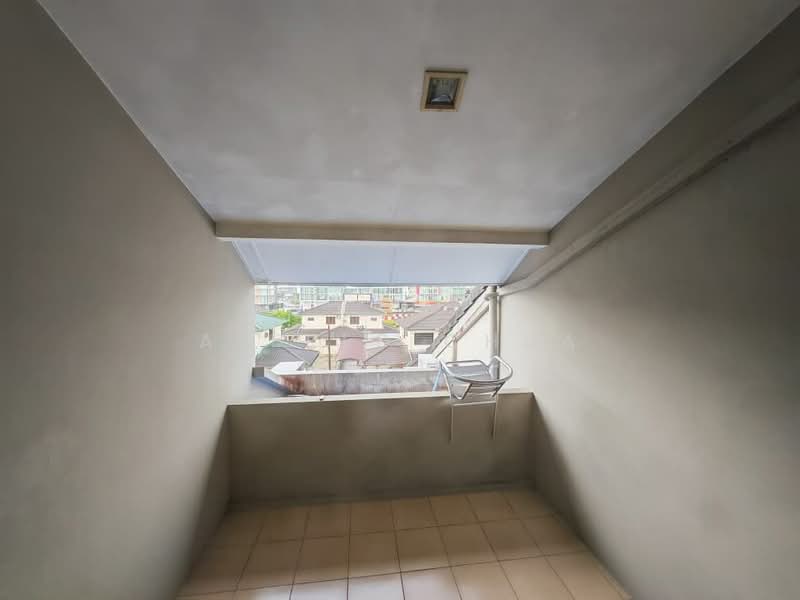 Rumah Berkembar untuk Dijual di Stampin (Kuching) - Alfred Chua - Balcony - PropertyGuru.com.my