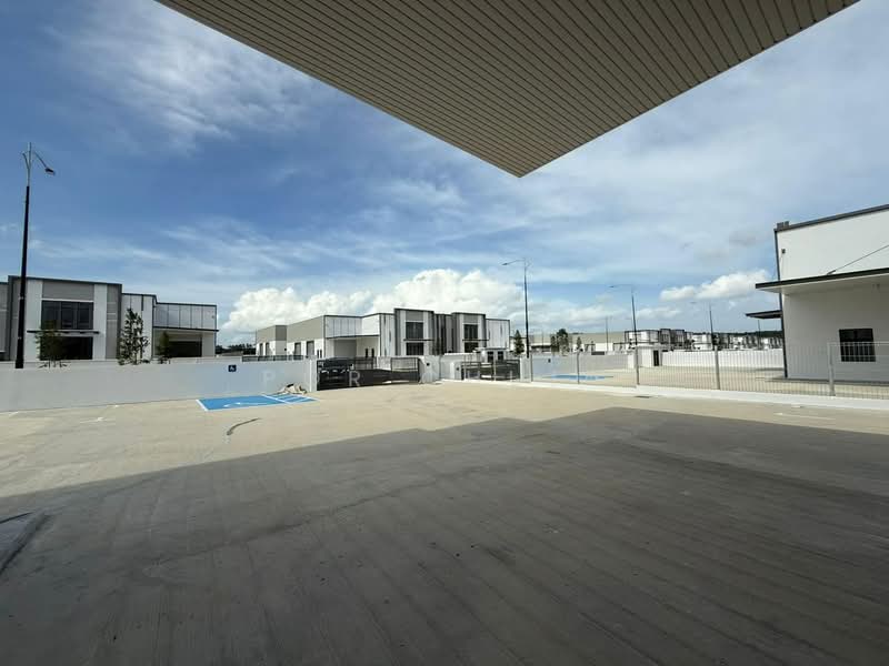 Kilang Berkembar untuk Disewa di Eco Business Park 1 (Johor Bahru) - Por Chuin - Exterior - PropertyGuru.com.my