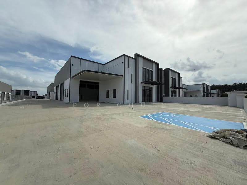 Kilang Berkembar untuk Disewa di Eco Business Park 1 (Johor Bahru) - Por Chuin - Exterior - PropertyGuru.com.my