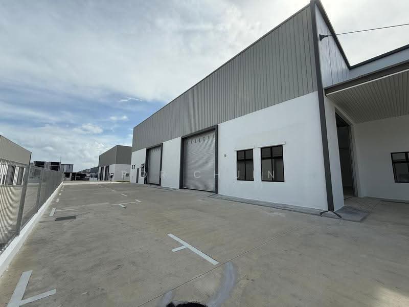 Kilang Berkembar untuk Disewa di Eco Business Park 1 (Johor Bahru) - Por Chuin - Exterior - PropertyGuru.com.my