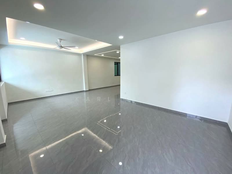 Rumah Berkembar untuk Dijual di Taman Majidee (Johor Bahru) - Karl Lim - Living Room - PropertyGuru.com.my