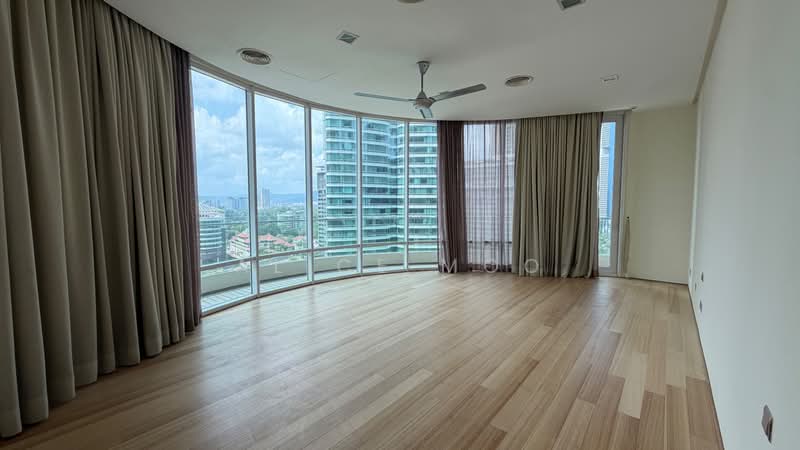 Kediaman Servis untuk Dijual di The Oval - Alice Moo - Living Room - PropertyGuru.com.my