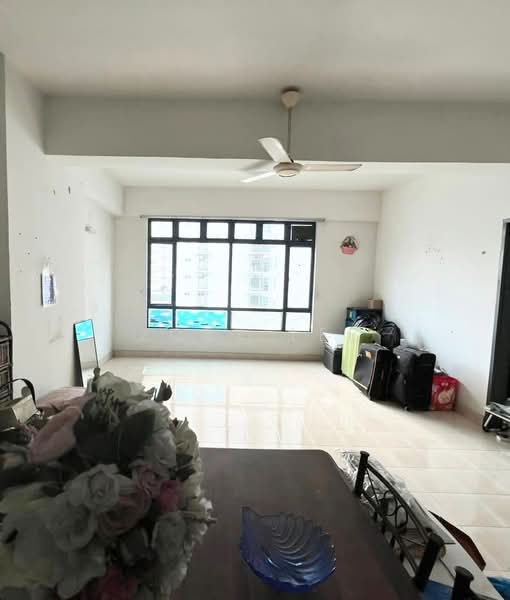 Pangsapuri untuk Dijual di Aster Court - Zoey Lee - Living Room - PropertyGuru.com.my