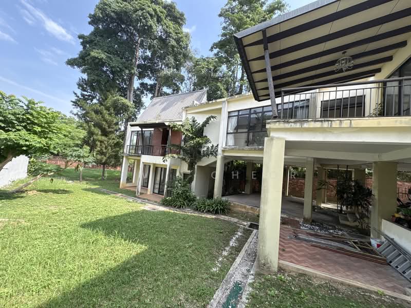 Bungalow House untuk Dijual di Bukit Gita Bayu (Seri Kembangan) - Jovin Cheor - PropertyGuru.com.my