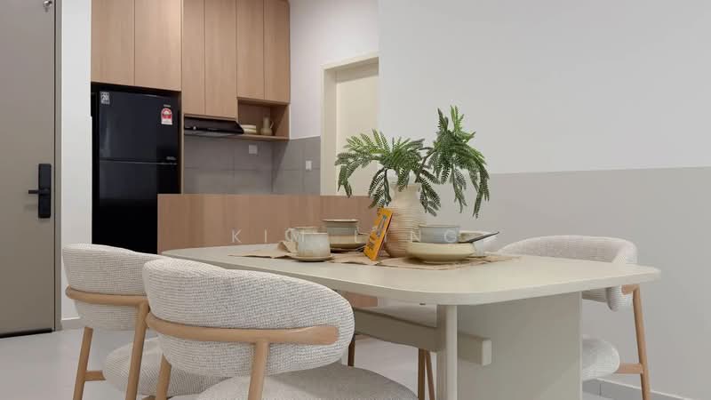 Kondominium untuk Disewa di D'Terra Residences - Kim Ling - Dining Room - PropertyGuru.com.my