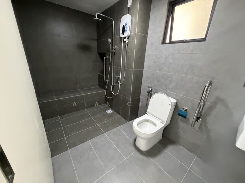 Kondominium untuk Disewa di D'Terra Residences - Alan Chia - Bathroom - PropertyGuru.com.my
