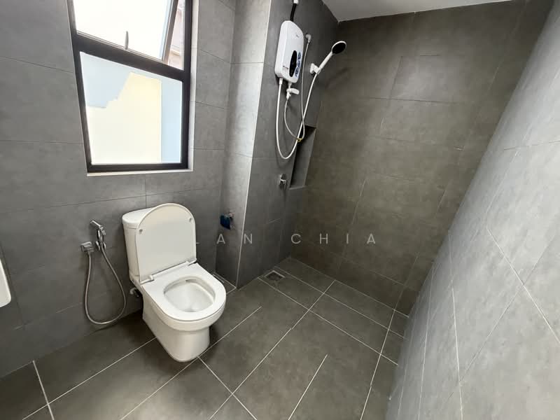 Kondominium untuk Disewa di D'Terra Residences - Alan Chia - Bathroom - PropertyGuru.com.my